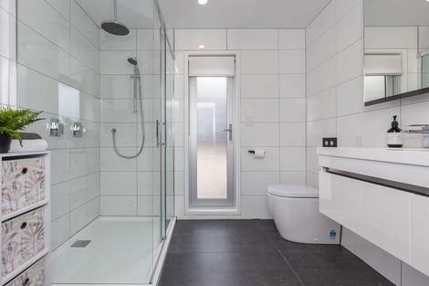 Photo of property in 19a Wharemauku Road, Raumati Beach, Paraparaumu, 5032