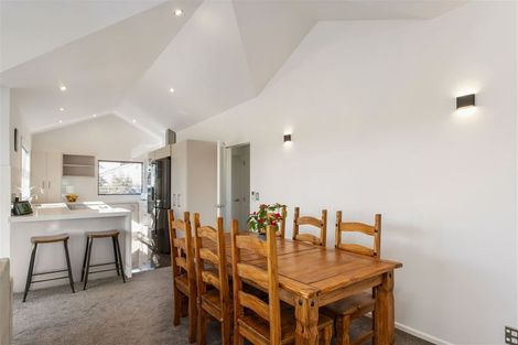 Photo of property in 4 Somerton Rise, Westmorland, Christchurch, 8025