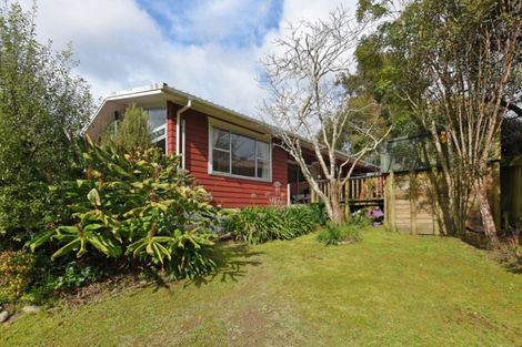 Photo of property in 12 Fendalton Crescent, Pinehaven, Upper Hutt, 5019