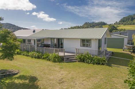 Photo of property in 23 Hawk Hill Crescent, Cooks Beach, Whitianga, 3591