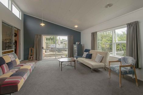 Photo of property in 28 Mcgregor Avenue, Pirimai, Napier, 4112