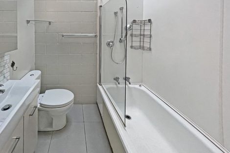 Photo of property in 10b Camellia Terrace, Maungaraki, Lower Hutt, 5010