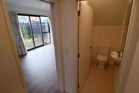 Photo of property in 9 Rangitamiro Place, Hobsonville, Auckland, 0616