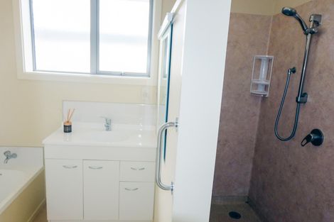 Photo of property in 8/92 Perth Street, South Hill, Oamaru, 9400