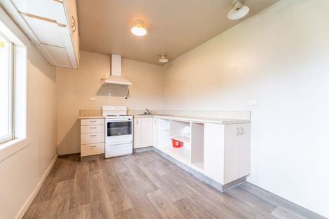 Photo of property in 92-98 High Street, Waimate, 7924