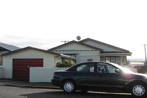 Photo of property in 26 Hargest Crescent, Saint Kilda, Dunedin, 9012