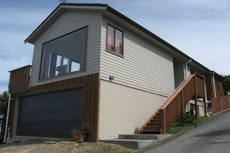 Photo of property in 33a Whaui Street, Brooklyn, Wellington, 6021