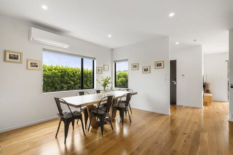 Photo of property in 133 Glenvar Ridge Road, Long Bay, Auckland, 0630