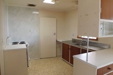 Photo of property in 2/17 Bowling Road, Greenmeadows, Napier, 4112