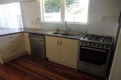 Photo of property in 19 Samuel Place, Queenwood, Hamilton, 3210