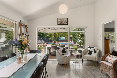 Photo of property in 11 Herbert Drive, Whangamata, 3620