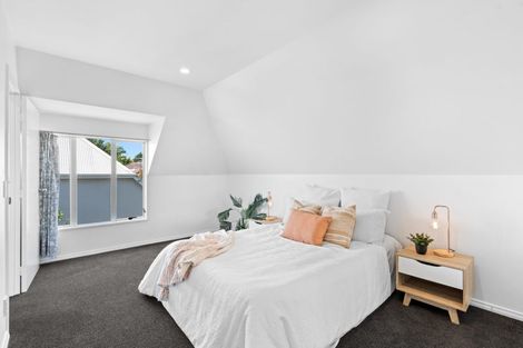 Photo of property in 2/97 Clyde Road, Ilam, Christchurch, 8041