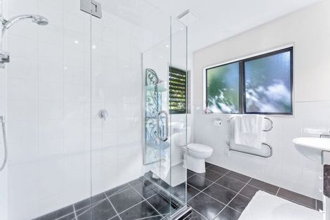 Photo of property in 416 Beach Road, Mairangi Bay, Auckland, 0630