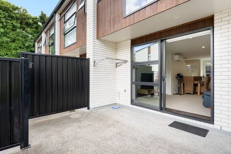 Photo of property in 4/36 Seventh Avenue, Tauranga, 3110