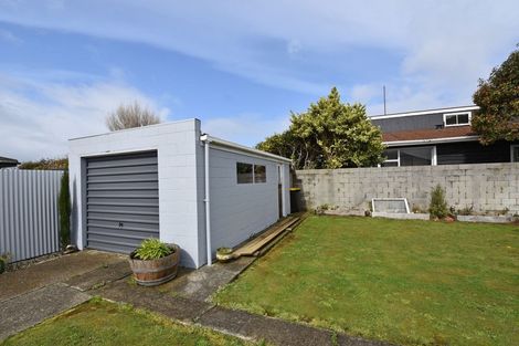 Photo of property in 15 Banks Street, Richmond, Invercargill, 9810