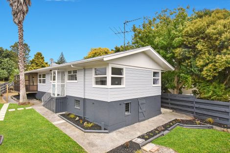 Photo of property in 6 Lawrence Crescent, Hillpark, Auckland, 2102