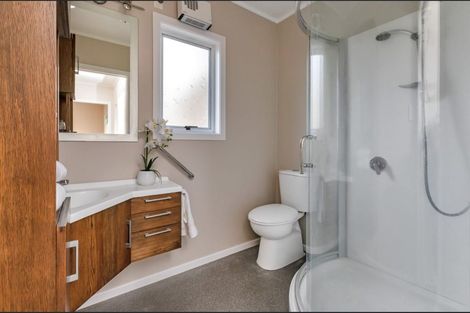 Photo of property in 7 Raurimu Avenue, Onerahi, Whangarei, 0110