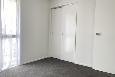 Photo of property in 324 West Coast Road, Glen Eden, Auckland, 0602