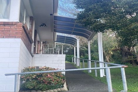 Photo of property in 1/5 Keldale Place, Forrest Hill, Auckland, 0620