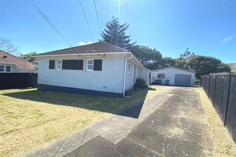 Photo of property in 8 Smith Crescent, Onehunga, Auckland, 1061