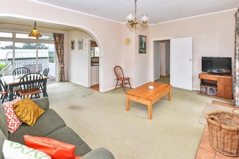Photo of property in 46 Wharf Road, Clarks Beach, Pukekohe, 2679