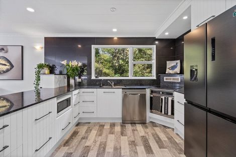 Photo of property in 18 Rata Road, Otatara, Invercargill, 9879