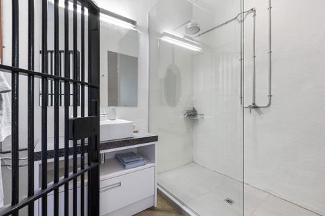 Photo of property in 29 Queen Street, New Plymouth, 4310