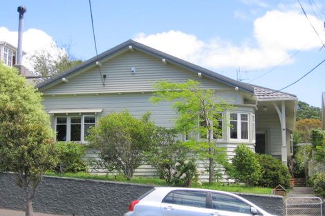 Photo of property in 22 Rimu Road, Kelburn, Wellington, 6012