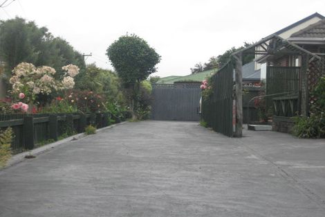 Photo of property in 60a Peer Street, Upper Riccarton, Christchurch, 8041