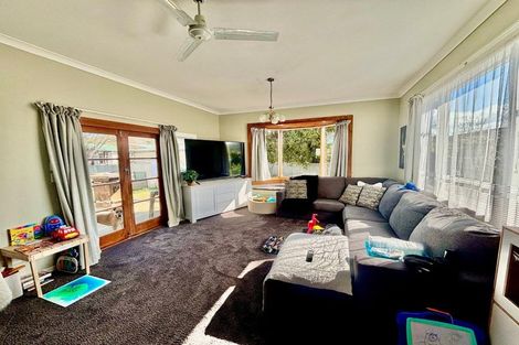 Photo of property in 13 Travis Street, Taradale, Napier, 4112