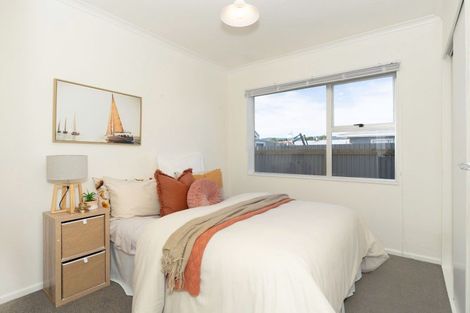 Photo of property in 27 Perth Street, Levin, 5510