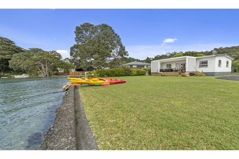 Photo of property in 397 Leigh Road, Whangateau, Warkworth, 0985