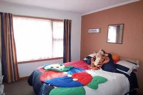 Photo of property in 8 Glenora Place, Hornby, Christchurch, 8042