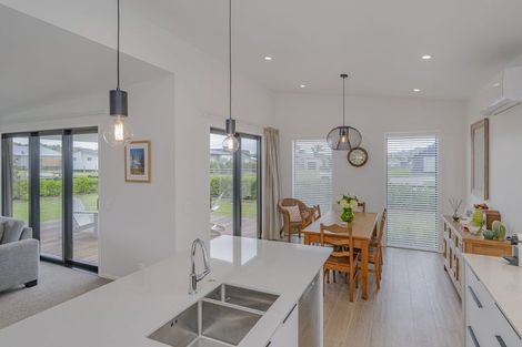 Photo of property in 23 Navigation Drive, Cooks Beach, Whitianga, 3591