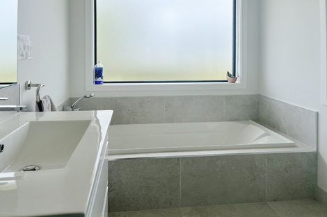 Photo of property in 13 Saint Pats Grove, Nukuhau, Taupo, 3330