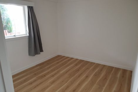 Photo of property in 3/5 Braemar Road, Castor Bay, Auckland, 0620