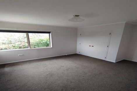Photo of property in 21 Redfern Lane, Glenfield, Auckland, 0629