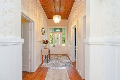 Photo of property in 70 Tokomaru Road East, Tokomaru, Palmerston North, 4474