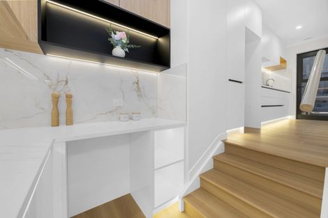 Photo of property in 2c Hughs Way, Flat Bush, Auckland, 2019