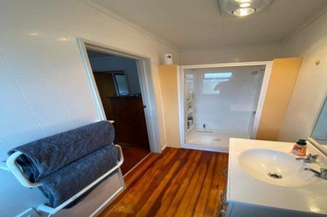 Photo of property in 66 Middle Road, Havelock North, 4130