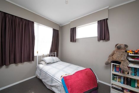 Photo of property in 27 Dewe Avenue, Feilding, 4702