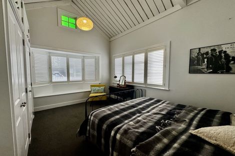 Photo of property in 18 Cuba Street, Petone, Lower Hutt, 5012