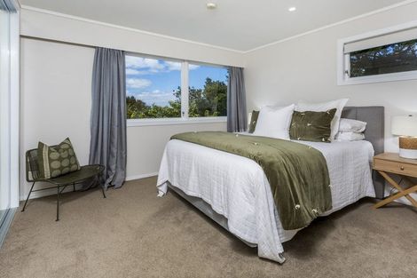 Photo of property in 9 Nicholson Place, Hillcrest, Auckland, 0627