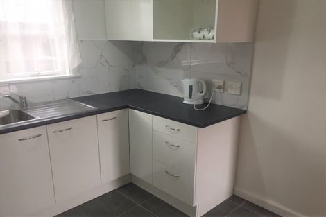 Photo of property in 2/22 Browns Road, Manurewa, Auckland, 2102