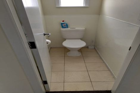 Photo of property in 77 Reeves Road, Pakuranga, Auckland, 2010