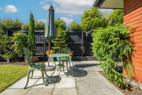 Photo of property in 9 Clinton Lane, Woolston, Christchurch, 8062