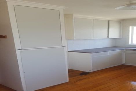 Photo of property in 15 Becroft Drive, Forrest Hill, Auckland, 0620