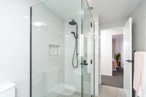 Photo of property in 129a Matatua Road, Raumati Beach, Paraparaumu, 5032