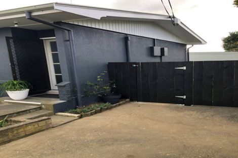 Photo of property in 4/84 Meeanee Road, Taradale, Napier, 4112