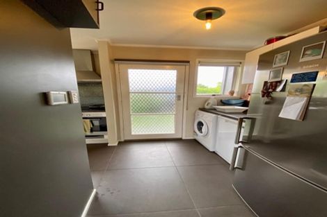 Photo of property in 20 Lipton Grove, Opaheke, Papakura, 2113